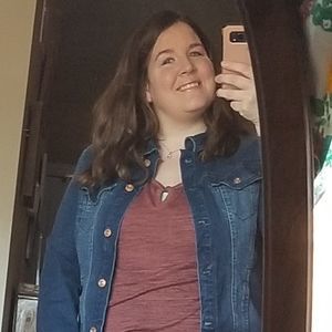 Meet your Posher, Sharlean